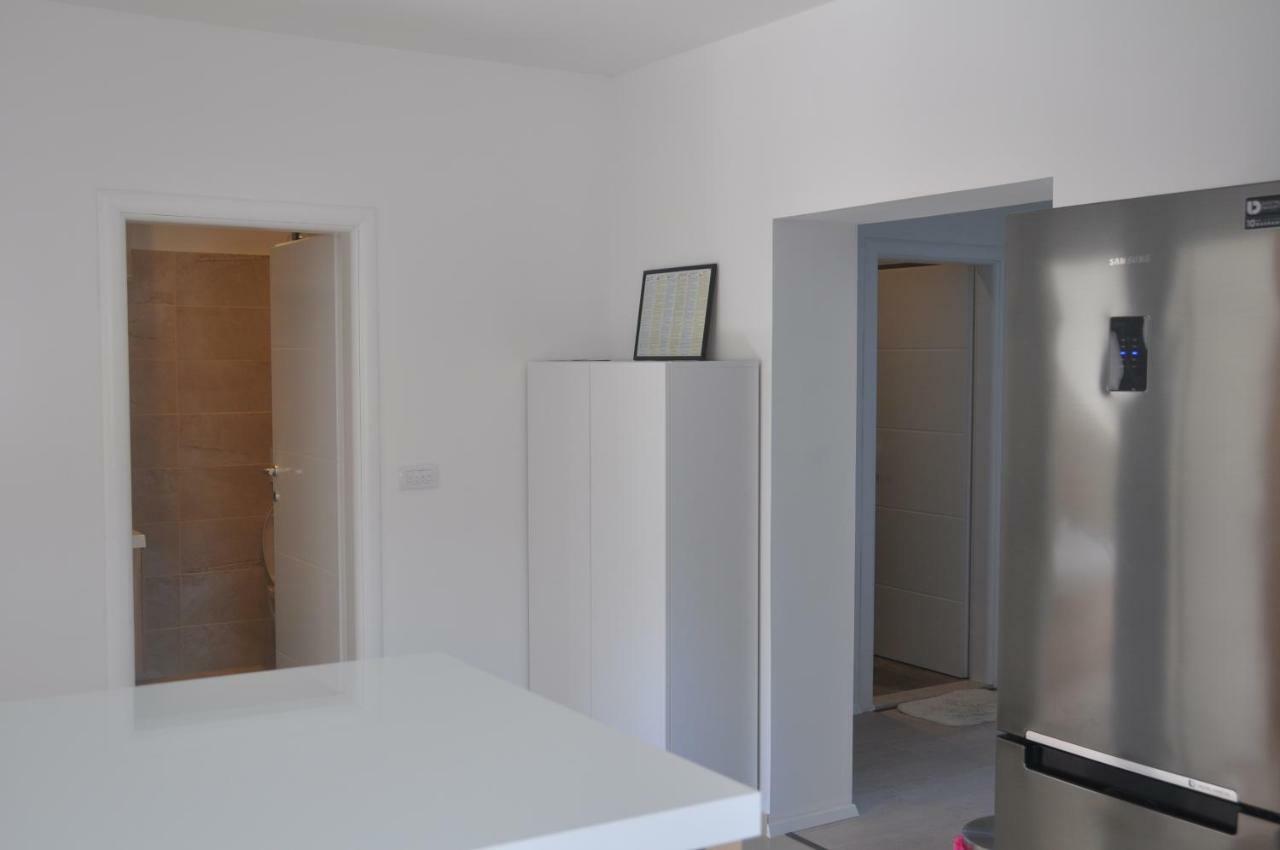 Anna Apartment มารีนา ภายนอก รูปภาพ